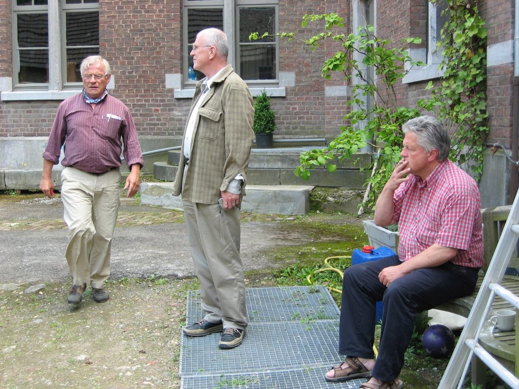 28EE5262-5687-4E6F-9742-C2AF65893B7E_1_102_o